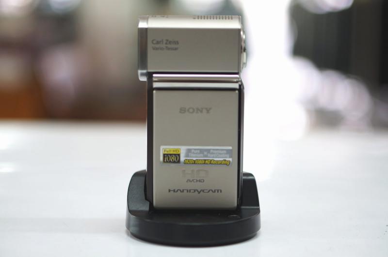 ขาย กล้องวิดีโอ Sony AVCHD HDR-TG1 กล้องวีดีโอเล็กที่สุด / Full HD / Titanium Body / Carl Zeiss Lens 